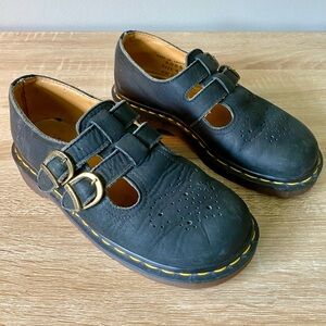 Dr. Martens Vintage Mary Janes 8065